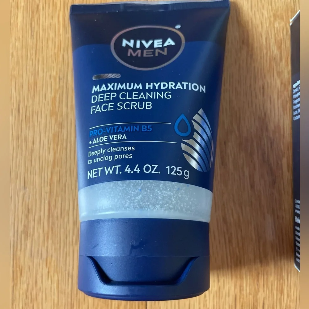 NEW NIVEA MEN POST SHAVE BALM MAXIMUM HYDRATION, 3.3 oz (1 pc) - Picture 4 of 4